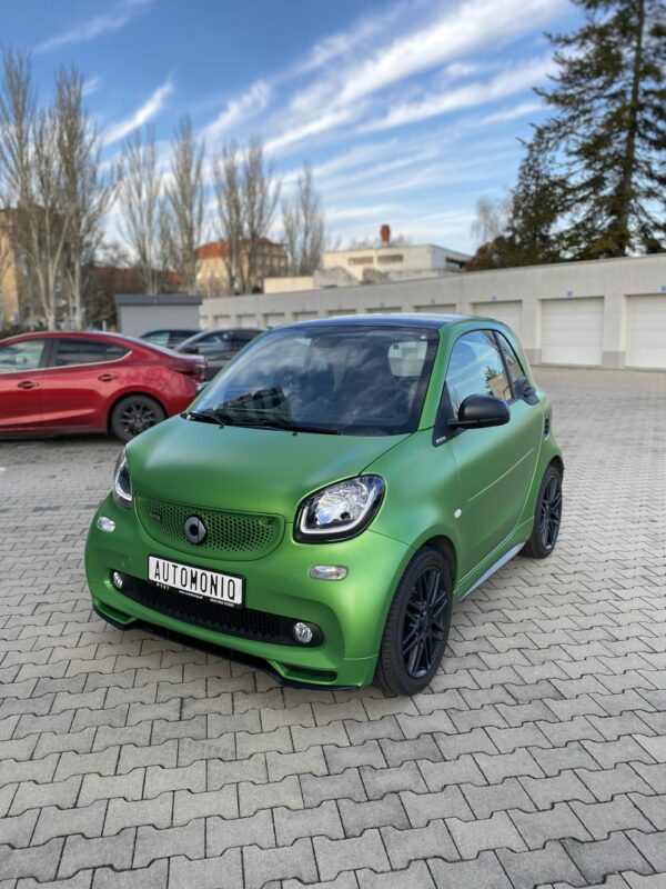 Smart Fortwo coupé Brabus Tailor made – špeciálna edícia- TOP stav