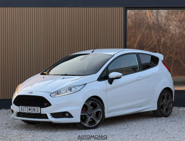 Ford Fiesta ST 1.6 EcoBoost Performance, Recaro, Rozvody