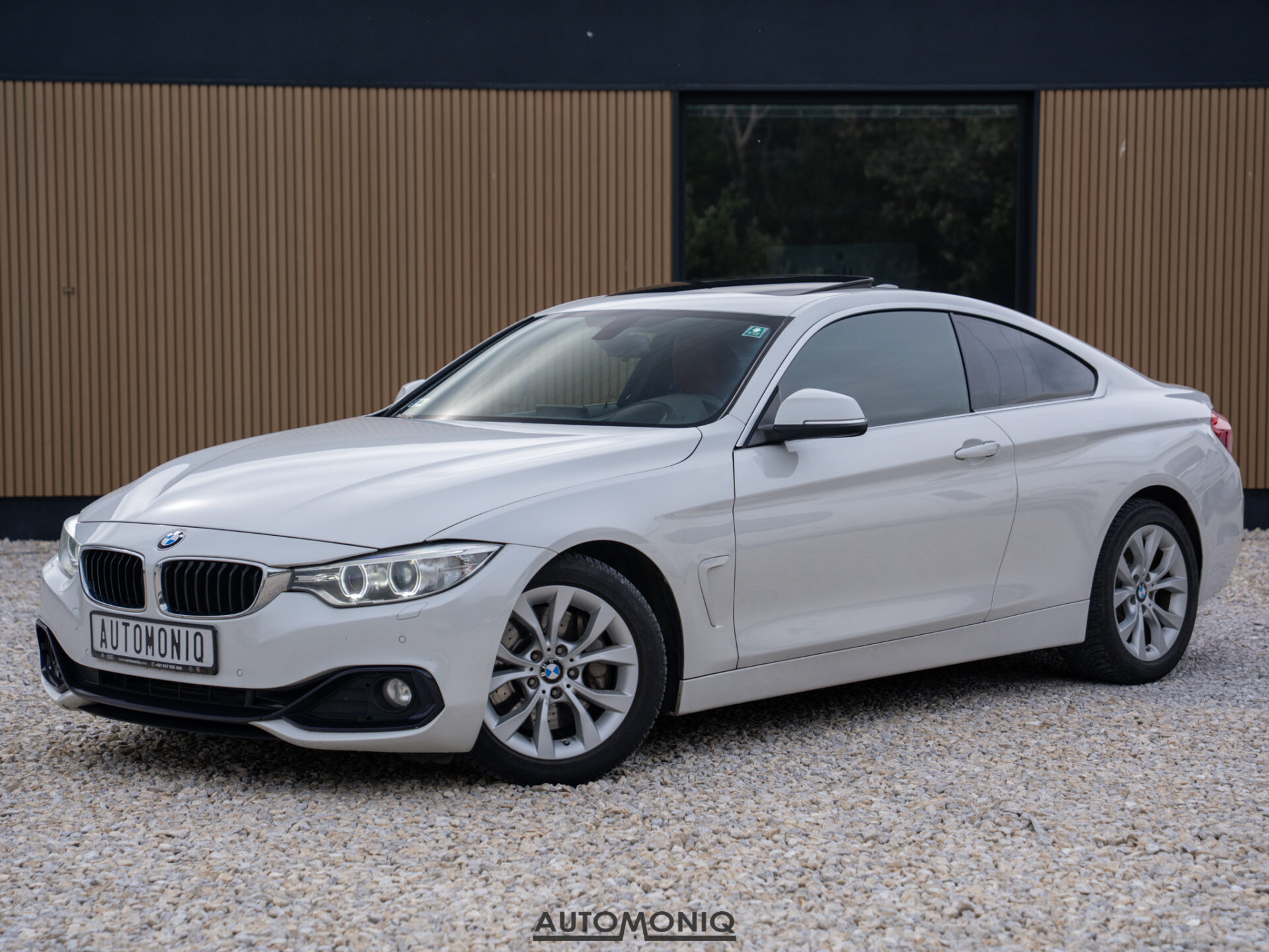 BMW F32 435i Sport Line Pano, H&K, HUD, Keyless