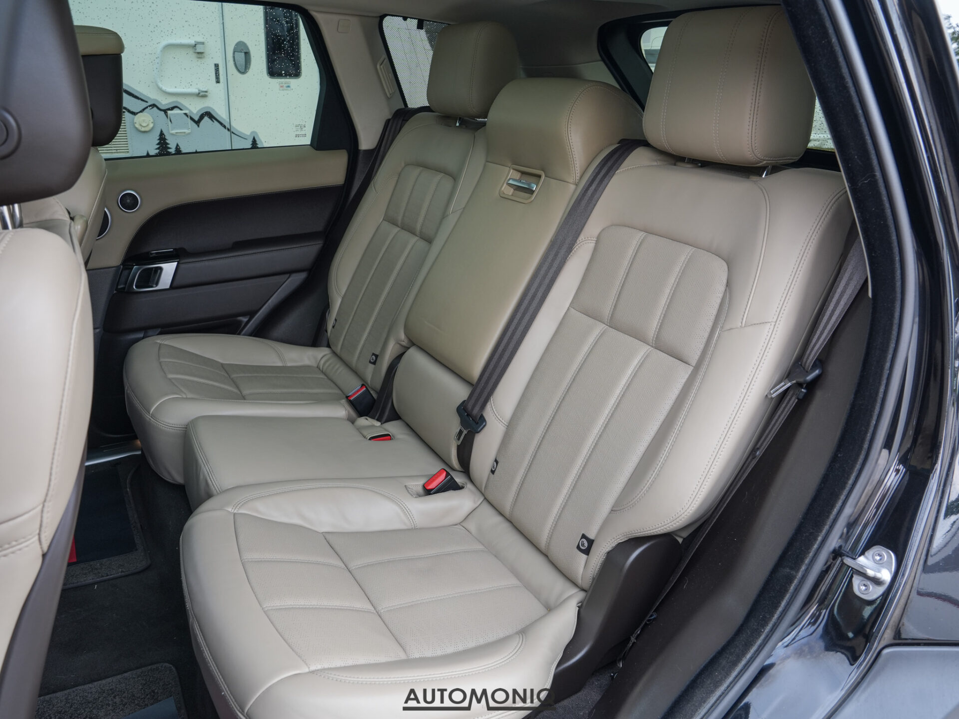Land Rover Range Rover Sport 3.0 HEV Pano, HUD, Ambient, Vzduchový p.