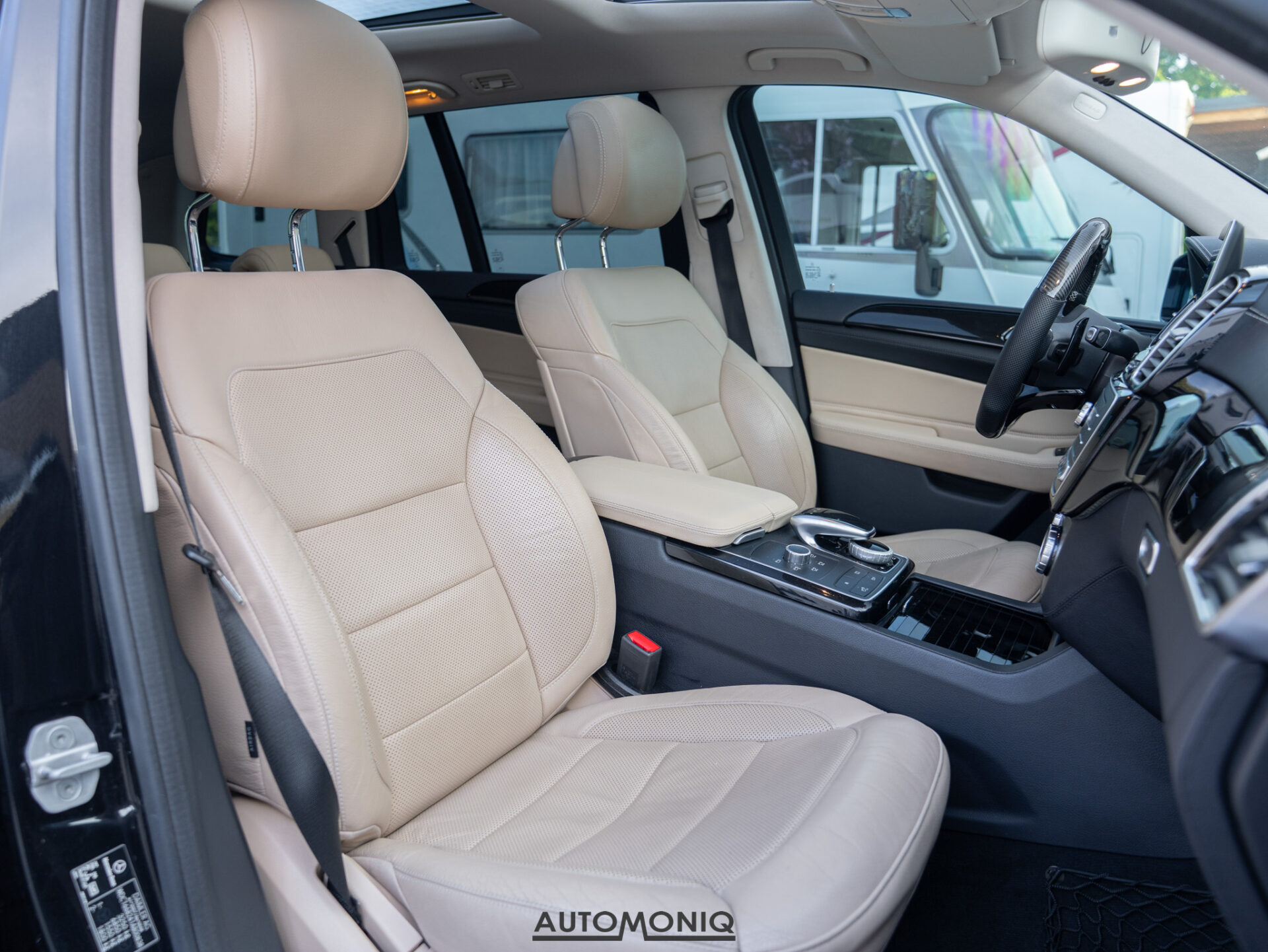 Mercedes-Benz GLS 350d 4Matic 7Miest, Pano, H&K, Nezávislé k., SoftClose