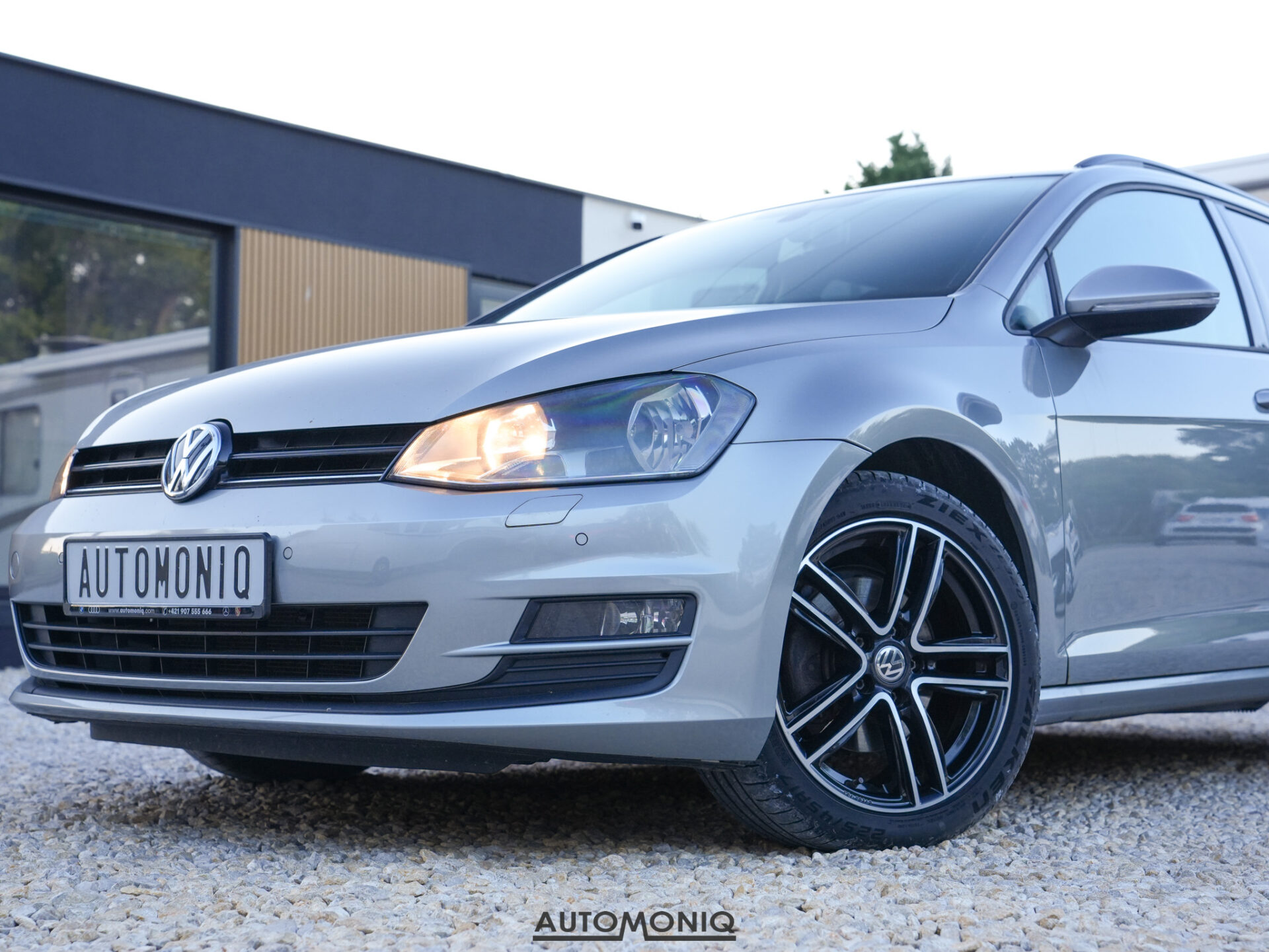 Volkswagen Golf VII Variant Trendline Výhrev s., p. senzory