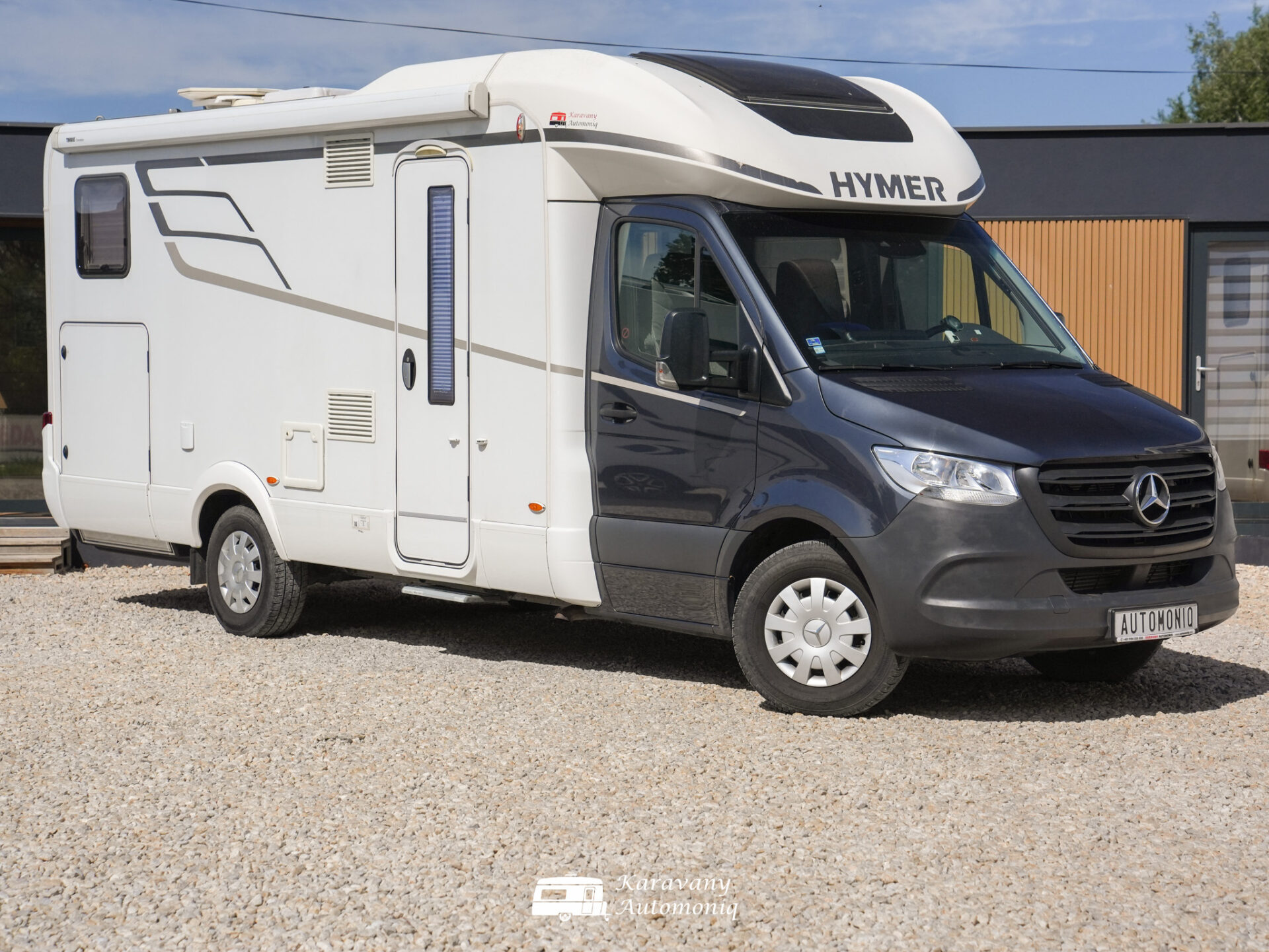 Hymer B 680 Mercedes Teljes felszereltség, 3,5t, Omnistor, Klíma, Solar, TV, Biciklitartó, Sat, Stab. lábak, DuoControl, Adaptív