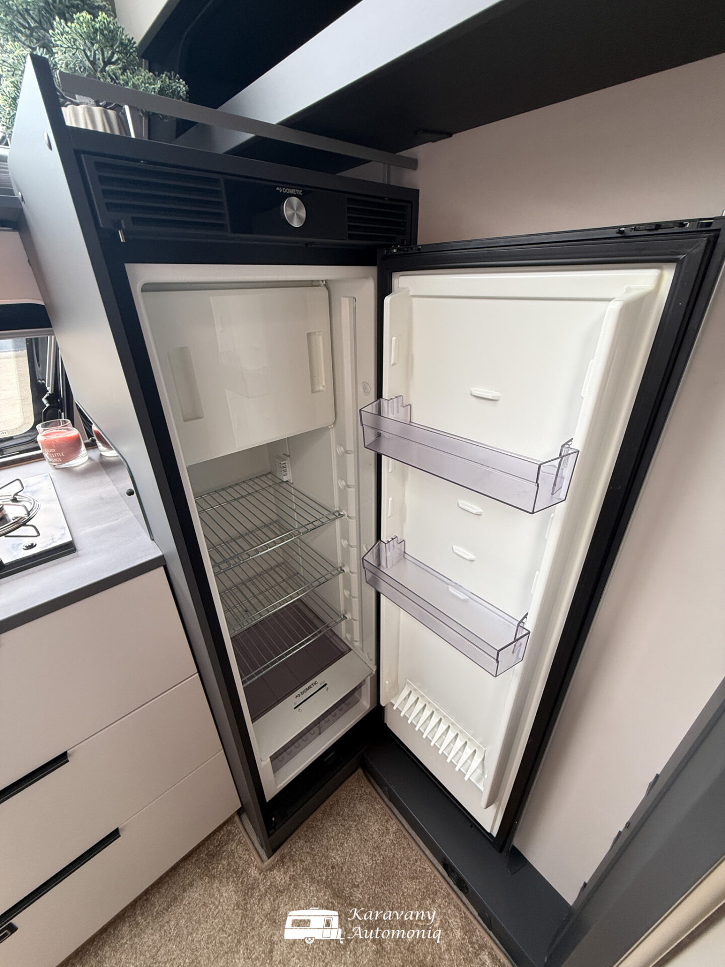 Hobby Maxia 660 WQM Plná výbava, Mover, El. nohy, Solar, Menič, Klíma, TV, Citywasser