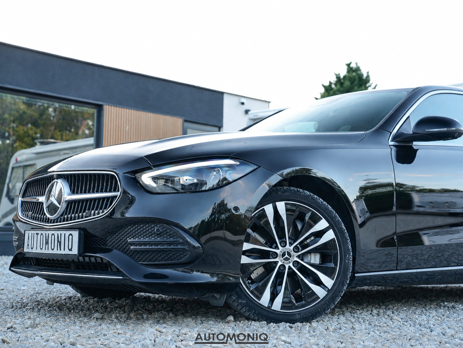 Mercedes C 300 E Digital Light, MBUX, Ambient, Keyless