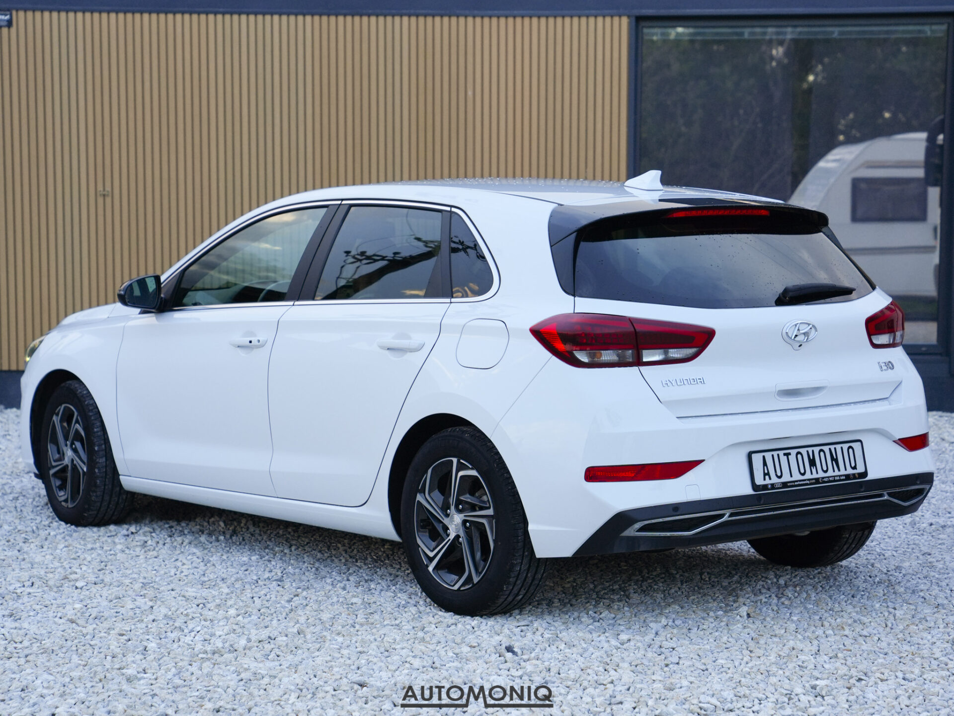 Hyundai i30 1.5 Smart Key, LED, Záruka, Carplay, 1.majiteľ