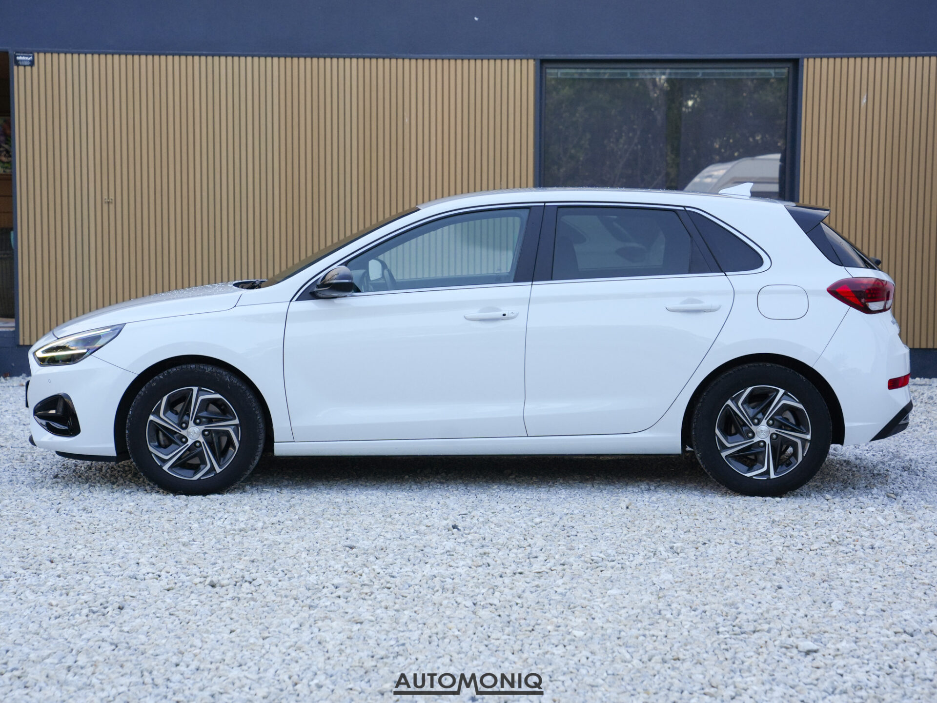 Hyundai i30 1.5 Smart Key, LED, Záruka, Carplay, 1.majiteľ