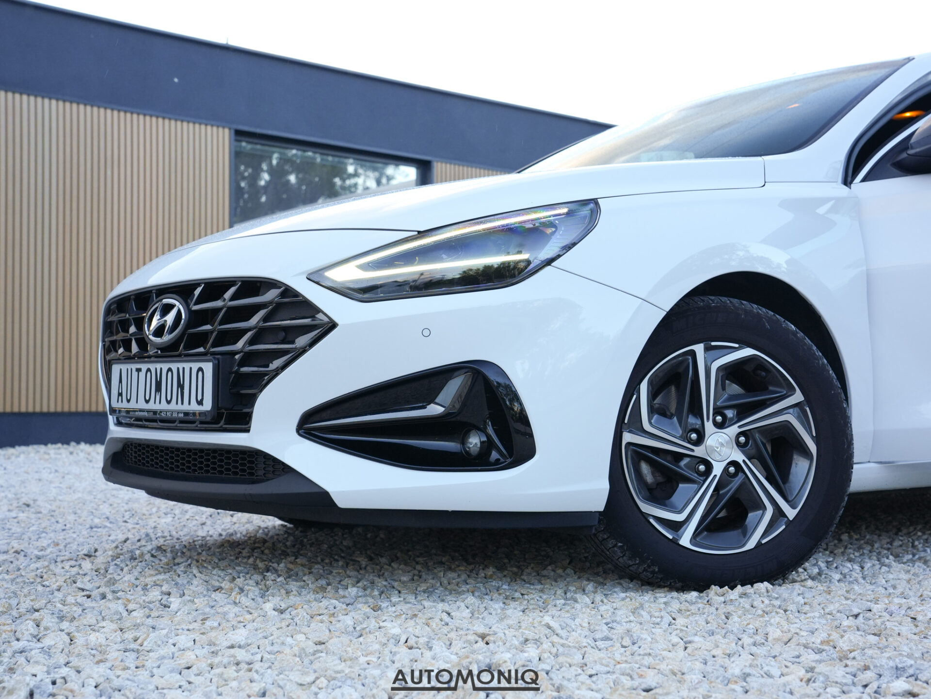 Hyundai i30 1.5 Smart Key, LED, Záruka, Carplay, 1.majiteľ