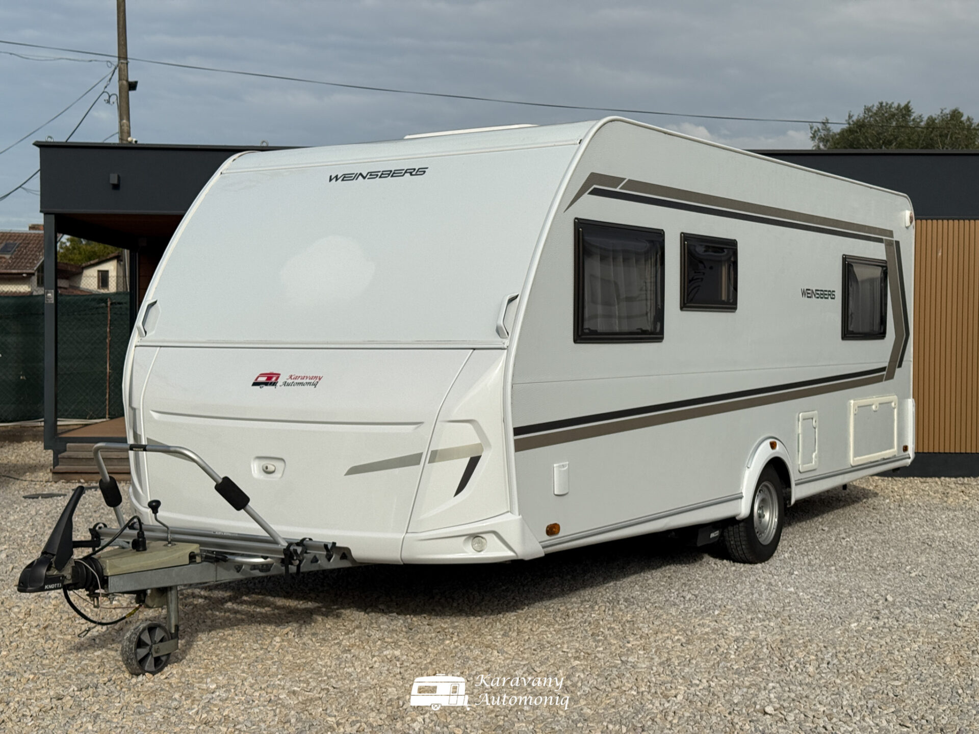 Weinsberg 550UK Klíma, Mover, Nosič, Predstan, Zámok