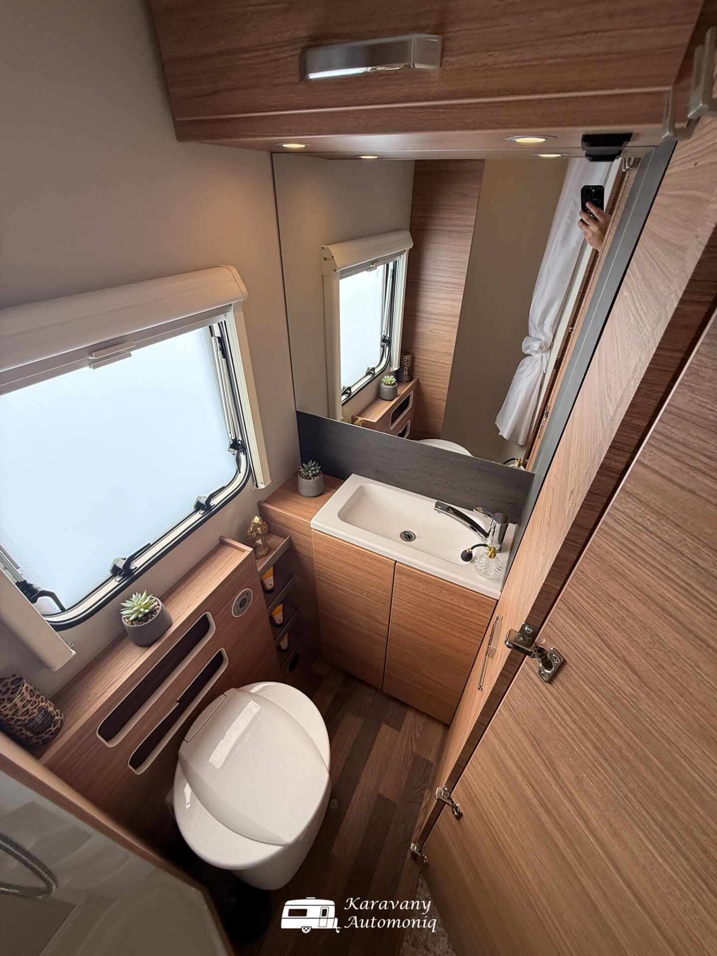 Weinsberg 550QDK Klíma, Mover, Nosič, Zámok, Clona